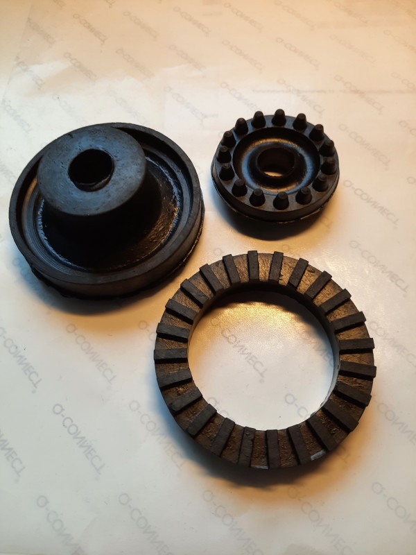 Moottorin kiinnityksen kumisarja -