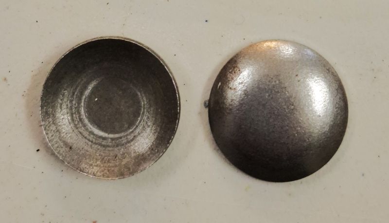 Kampiakselin_oljykanavan_kansi-500-126-10158901