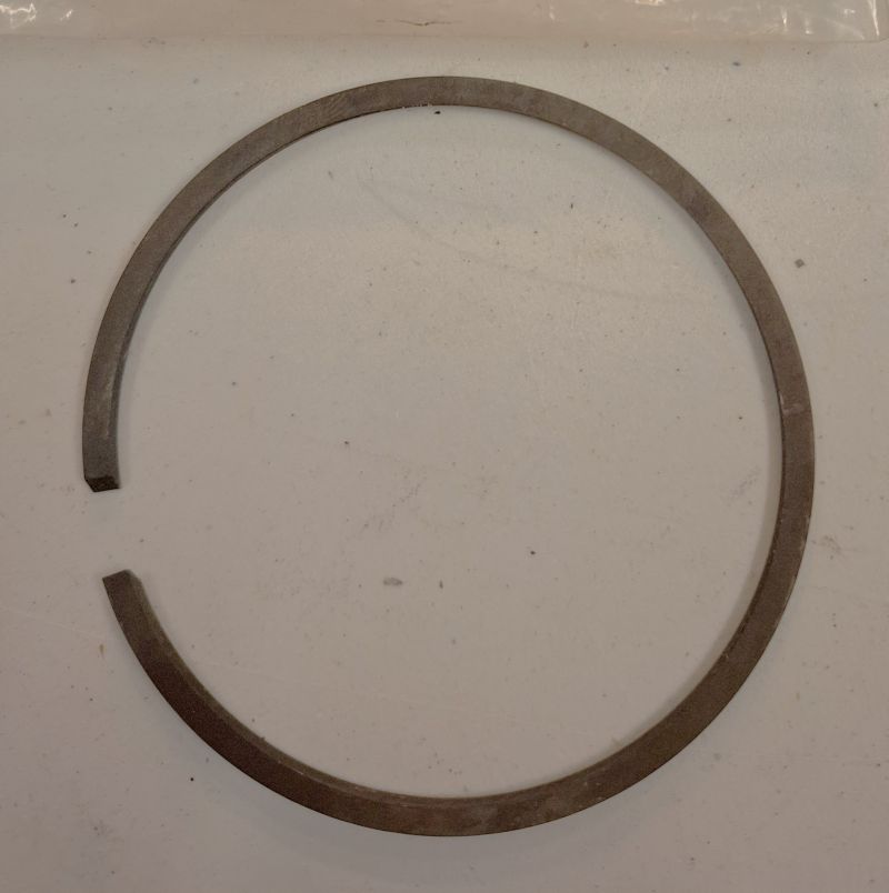 A106-812-Kampiakselin_paahan_oljutiivisterengas-500-126--4049812