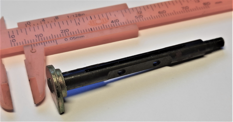 A206-719-Kaasuttimen_akseli_6,0mm-126