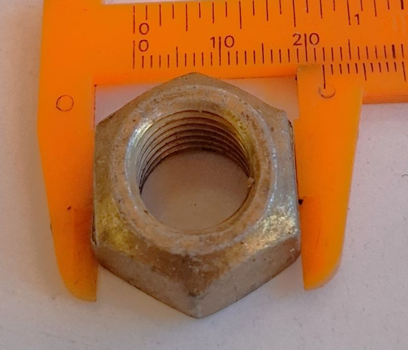 Etutukivarren_poikittaistuen_mutteri_M14x1,5-14048911