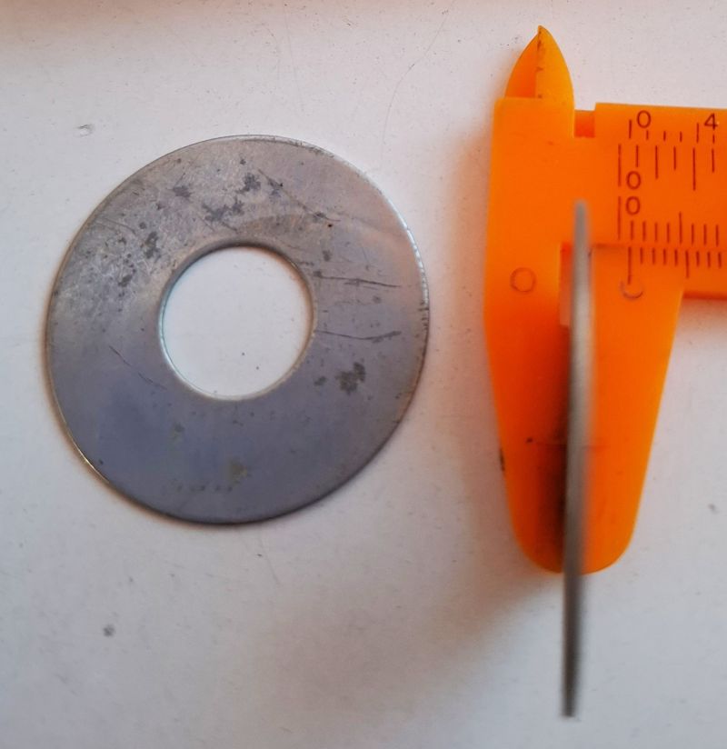 Aluslevy-D32-12-0,8mm