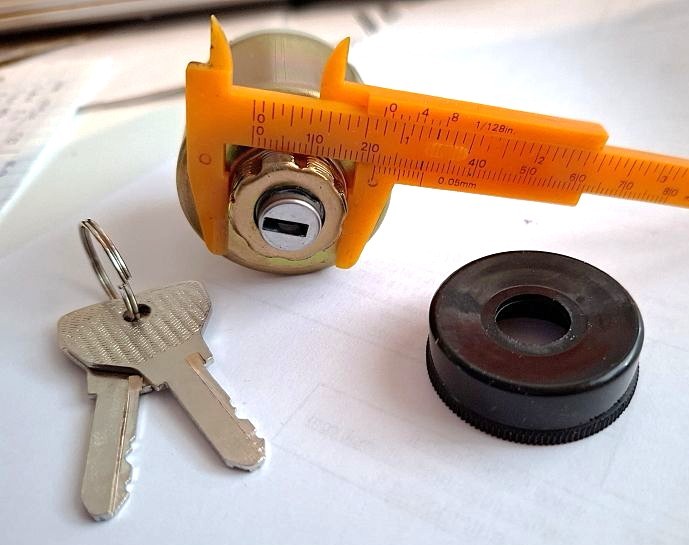 F101-483st_virtalukko_avain_startti--600-600D--4085483