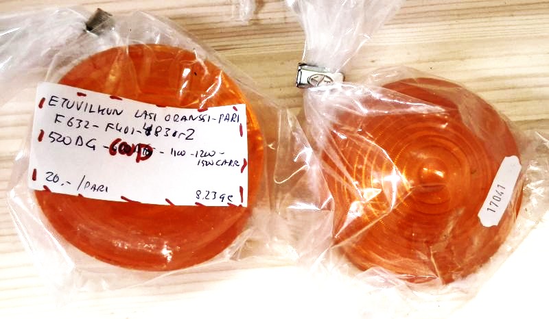 Etuvikku_lasi_oranssi-9908483