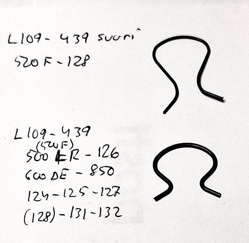 L109-439-OVI-Ikkunaveivi_lukitussokka_lanka_pieni-4018712-4134615-4138439