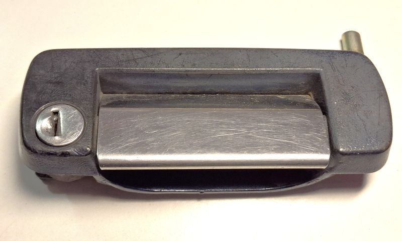 L109-759K--Ovi_kahva_vasen-USED--126--4247759