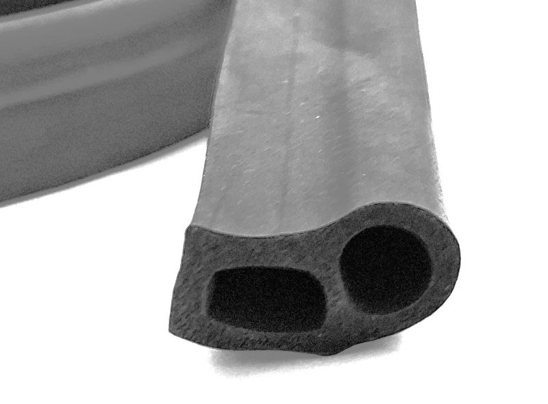 L118-08c-335--Takalasi_tiiviste_vasen_profiili--550G--4055335