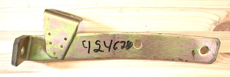 L306-780--Puskuri_124_kanntinrauta_vasen--4246780